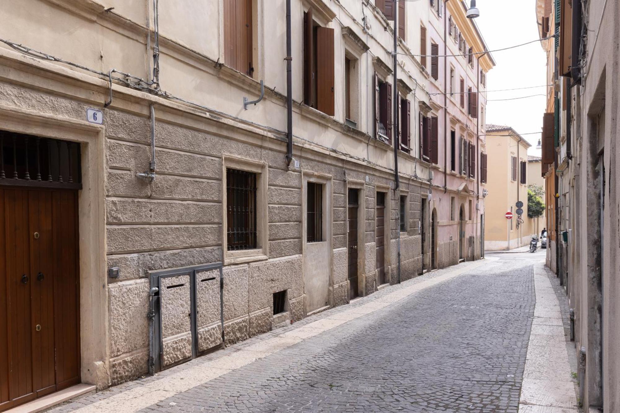 Anticavalle Intero Appartamento Verona Esterno foto